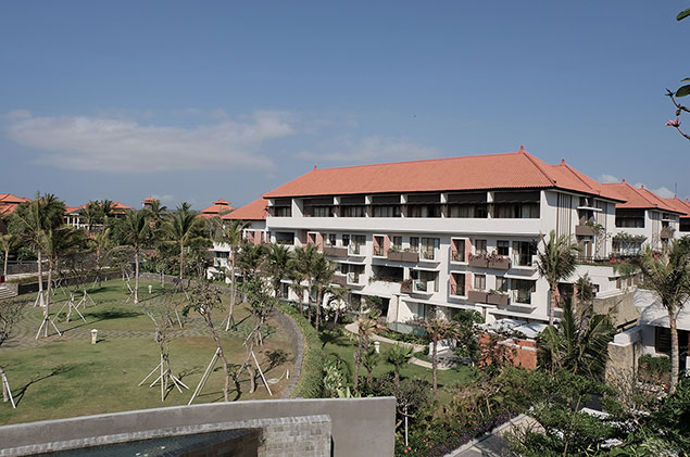 Hotel---Aditya-Wiratama-small